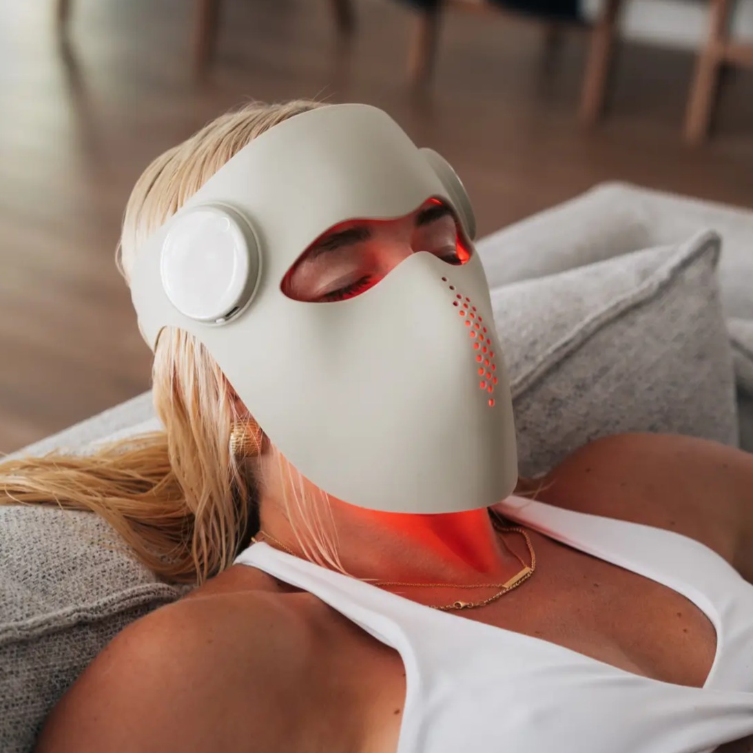 Kiva Red Light Mask - Cream
